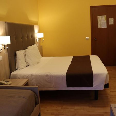 Hotel Montereale Порденоне Екстериор снимка