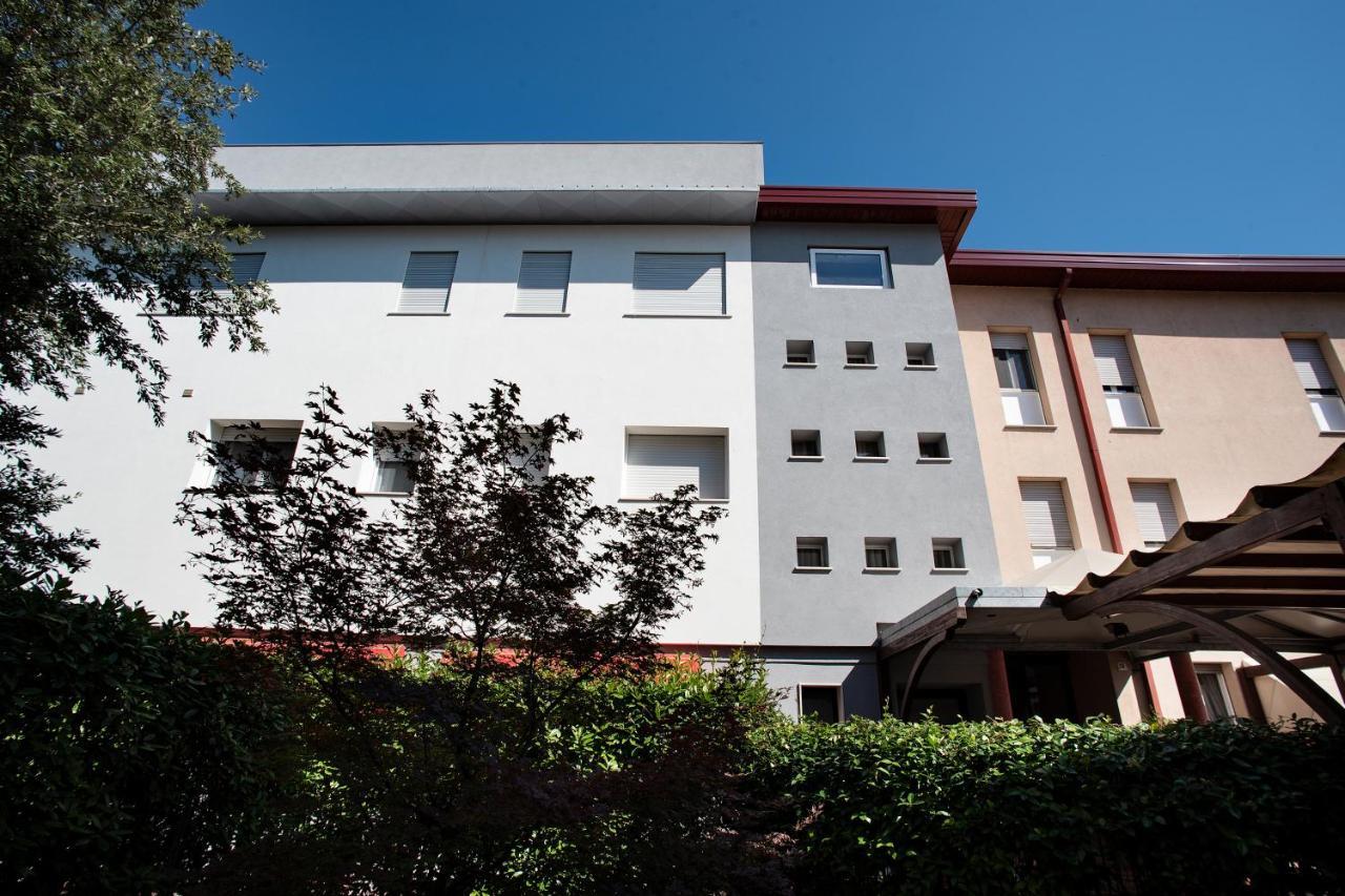 Hotel Montereale Порденоне Екстериор снимка