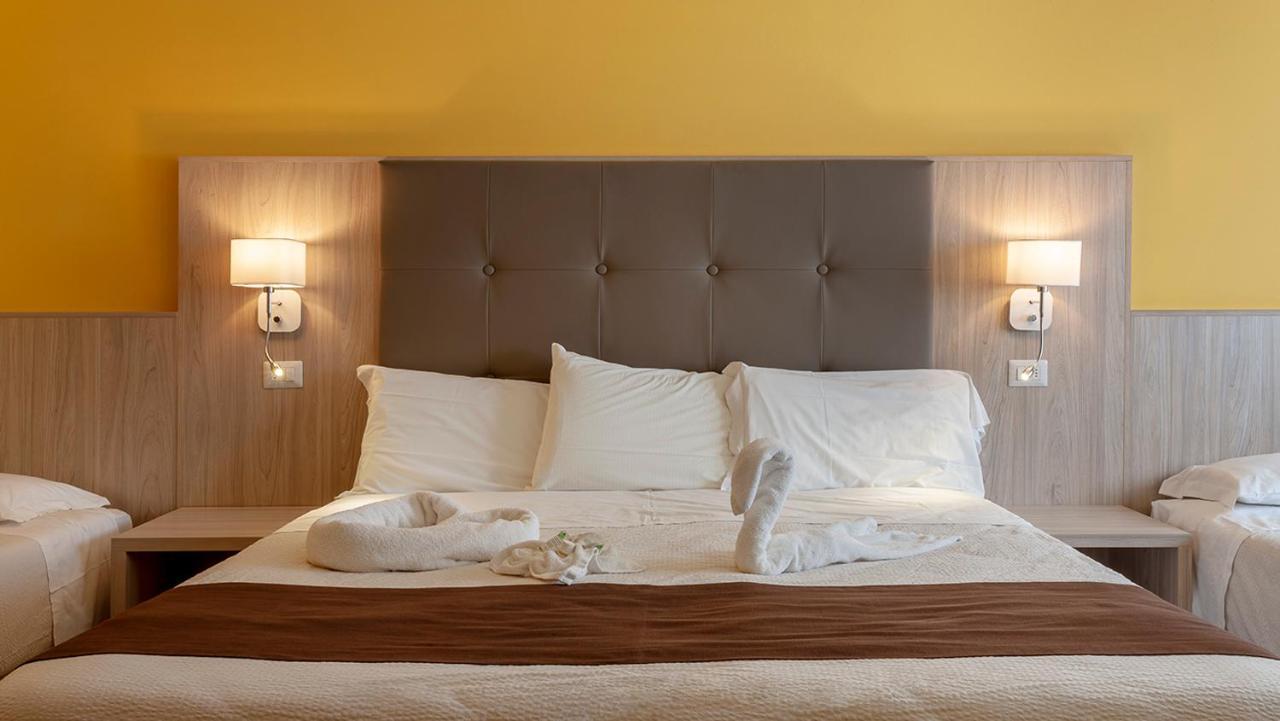 Hotel Montereale Порденоне Екстериор снимка